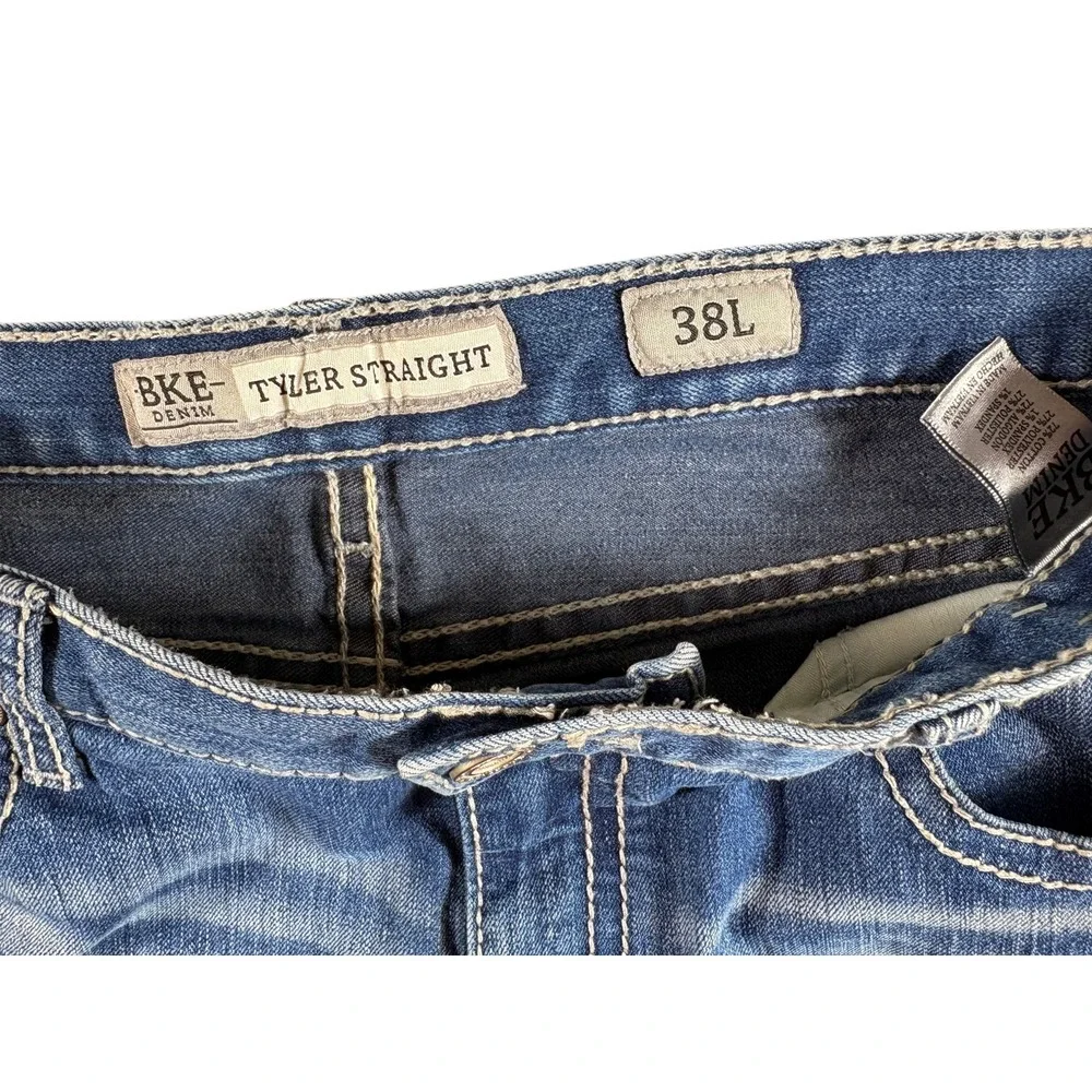 BKE Buckle Tyler Straight Jeans Mens 38L Blue Washed Rugged Workwear Outdoor